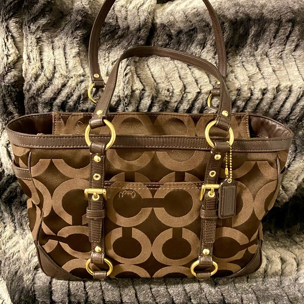 Coach Op Tote  Like New Condition Handbag/shoulder
